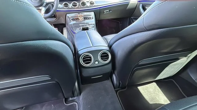 Used 2020 Black Mercedes-Benz S 4MATIC® image 22