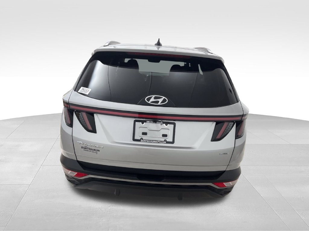 Used 2024 Silver Hyundai SEL image 4