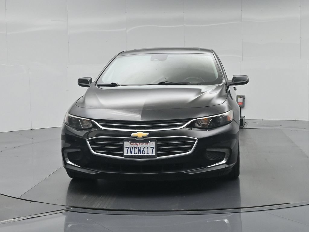 Used 2017 Black Chevrolet LT image 28