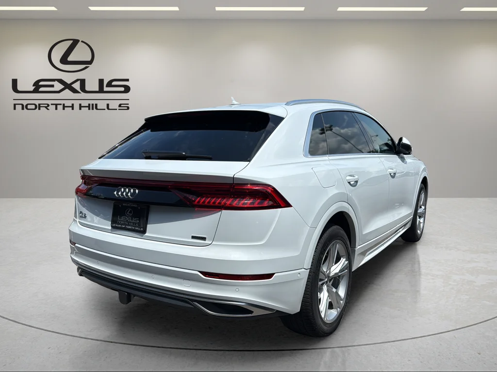 2022 Audi Q8 55 Premium Plus Tiptonic quattro's photo