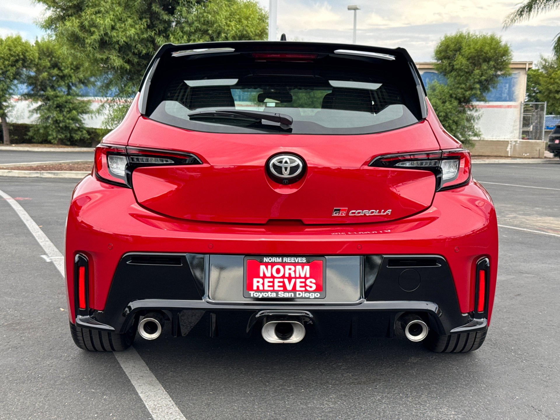New 2026 Supersonic Red <sup>1</sup> Toyota  Premium Plus DAT image 10