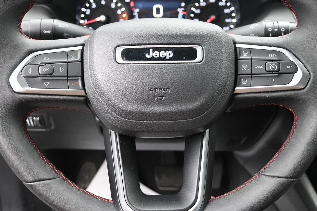 2025 Jeep Compass Trailhawk - Photo 16