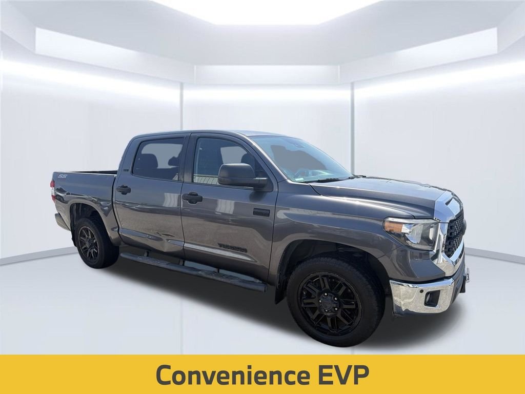 Used 2021 Gray Toyota SR5 image 5