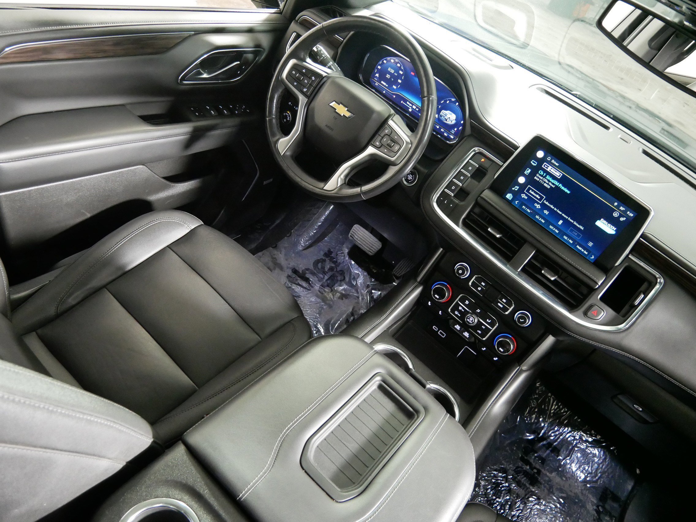 2022 Chevrolet Tahoe LT - Photo 9