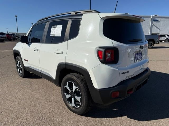 Used 2022 Alpine White Clearcoat Jeep Trailhawk image 9