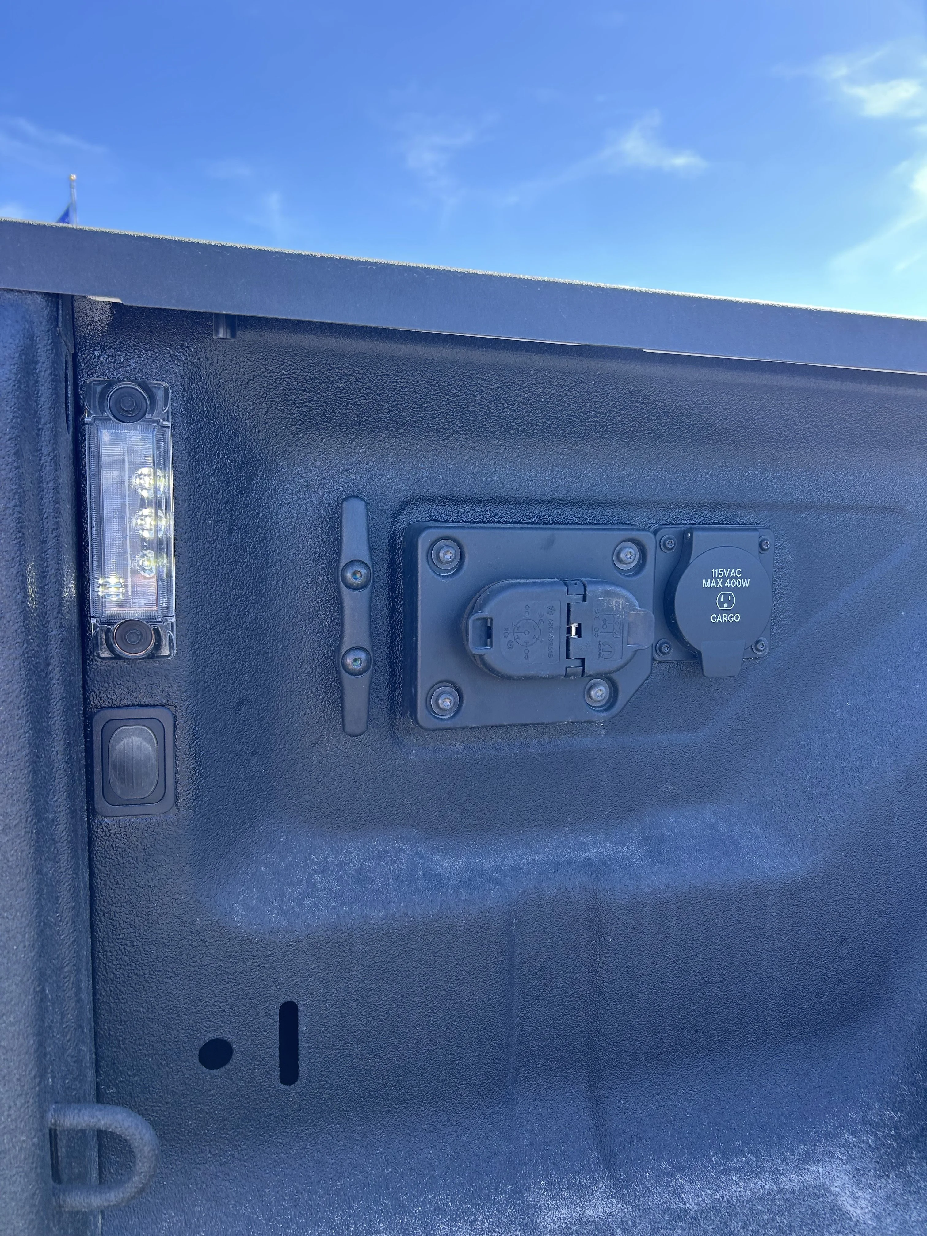 2026 RAM 3500 Tradesman - Photo 6