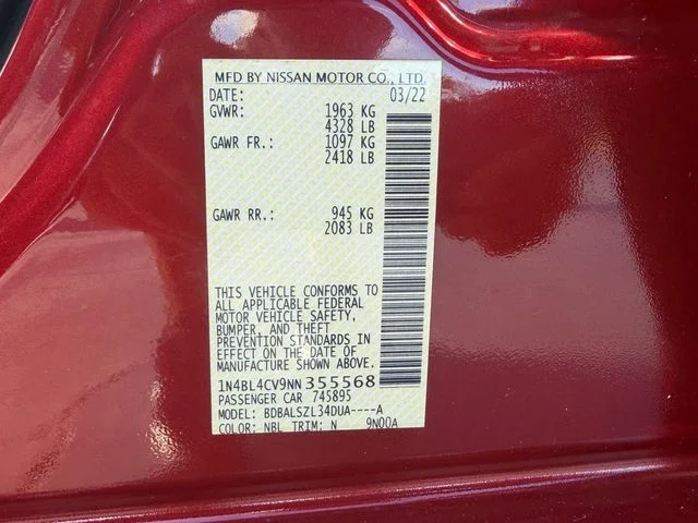 Used 2022 Red Nissan 2.5 SR image 18