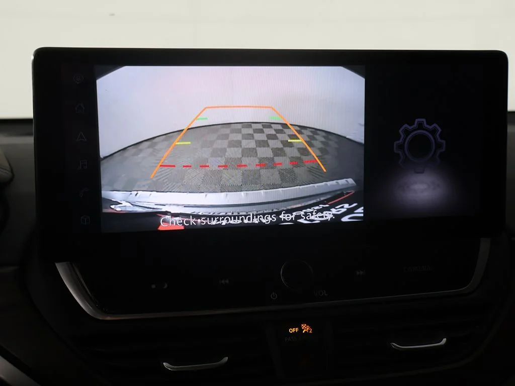 Used 2023 Gray Nissan 2.5 SV image 45