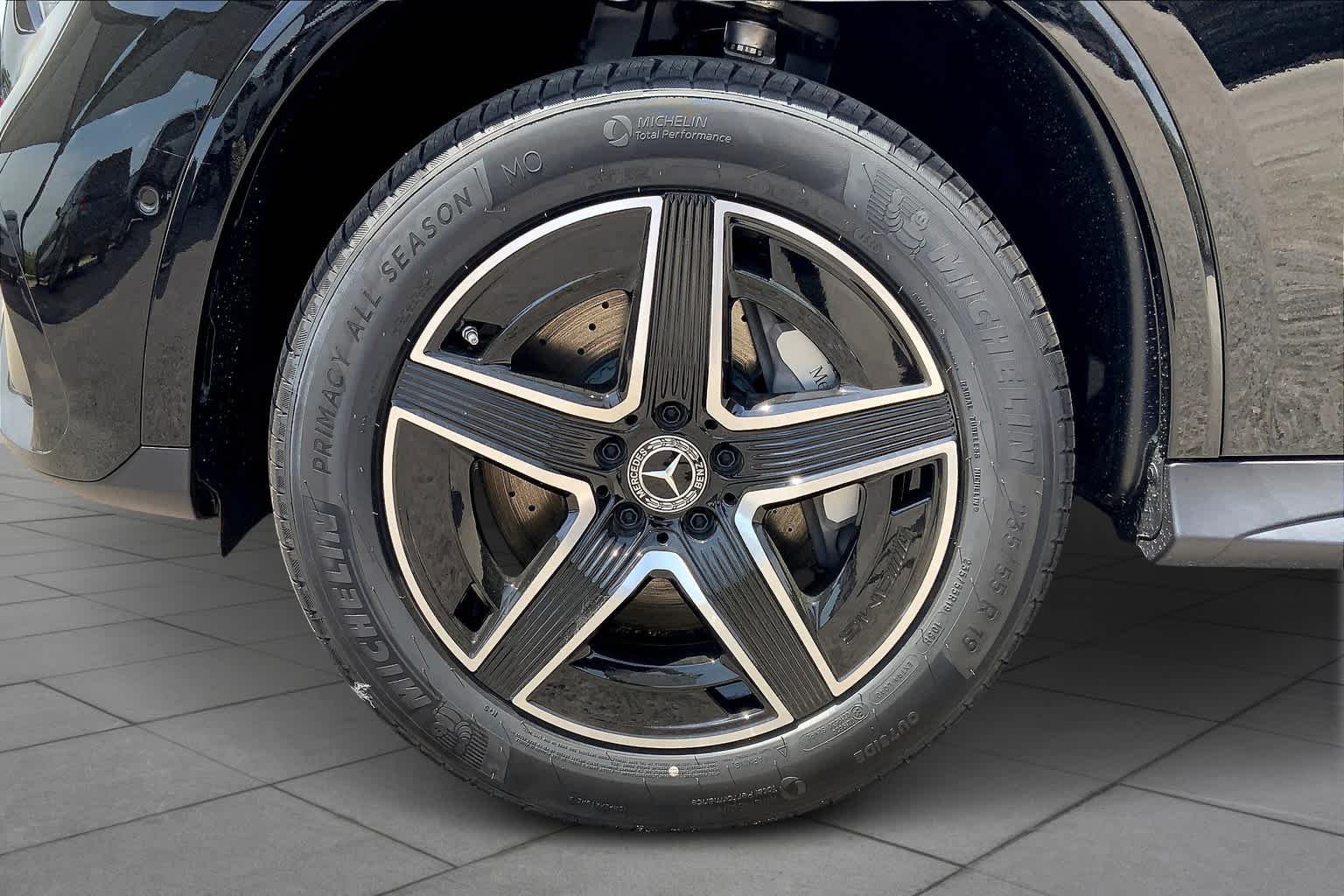 2025 Mercedes-Benz GLC Base - Photo 19