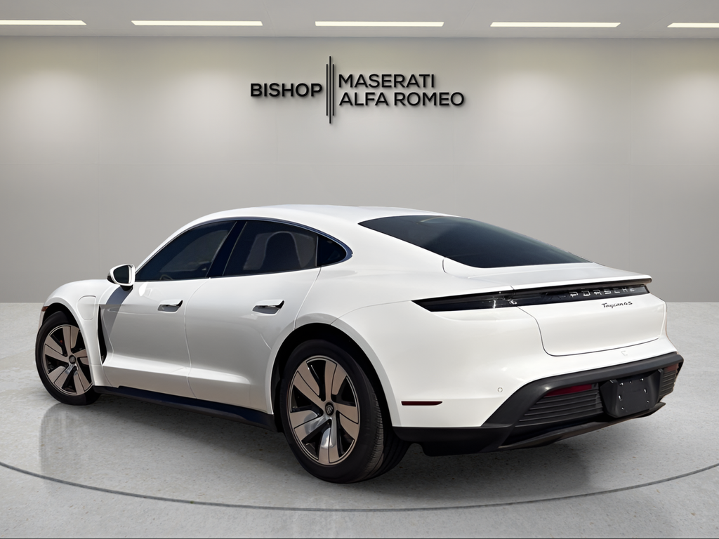 Used 2023 White Porsche 4S image 3