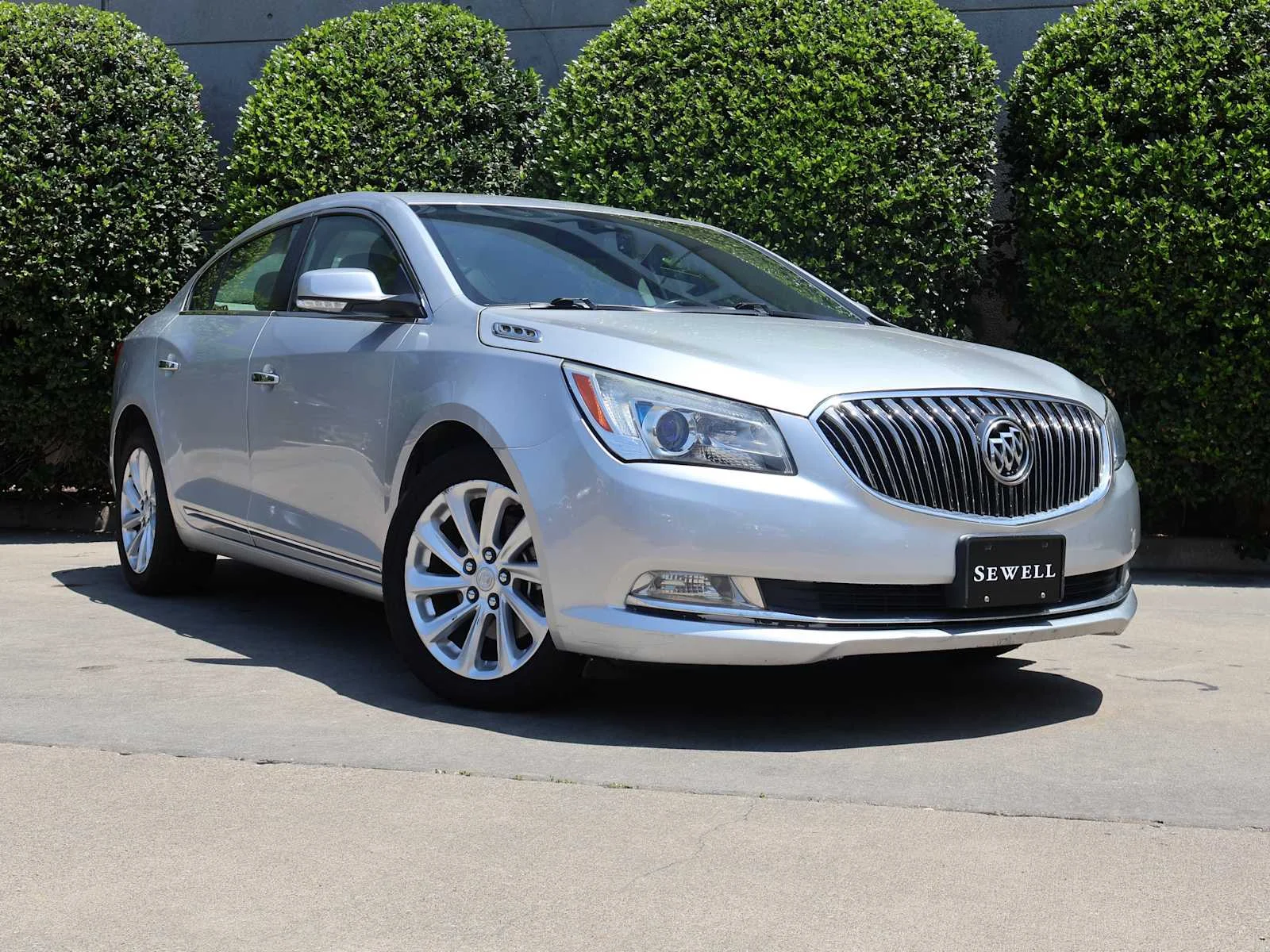 Used 2016 Quicksilver Metallic Buick Leather image 3