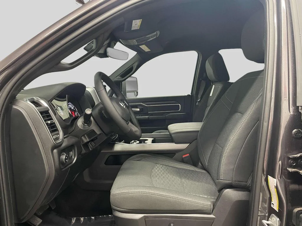 2025 RAM Ram 2500 Pickup Big Horn - Photo 11