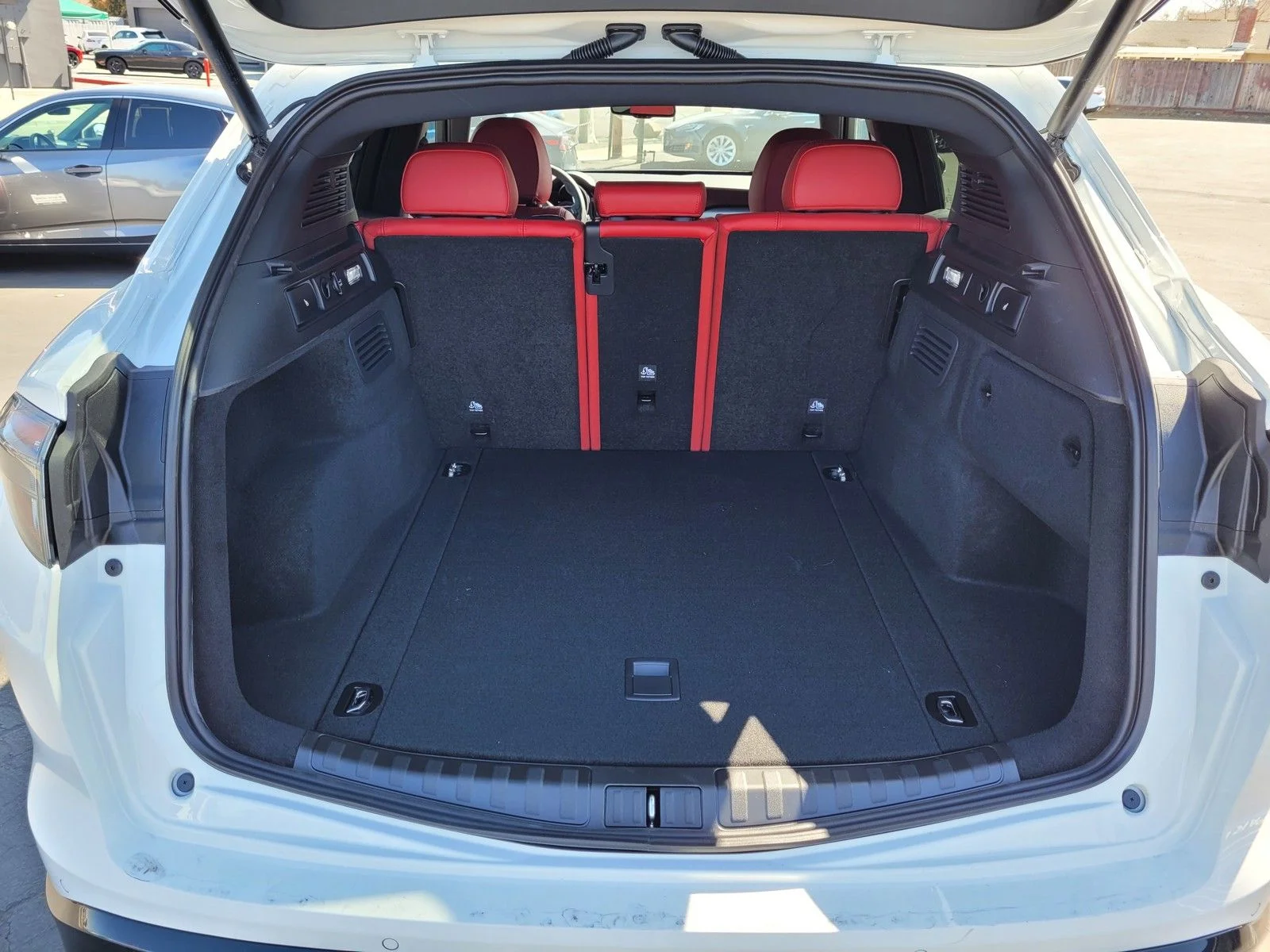 2025 Alfa Romeo Stelvio Base - Photo 26