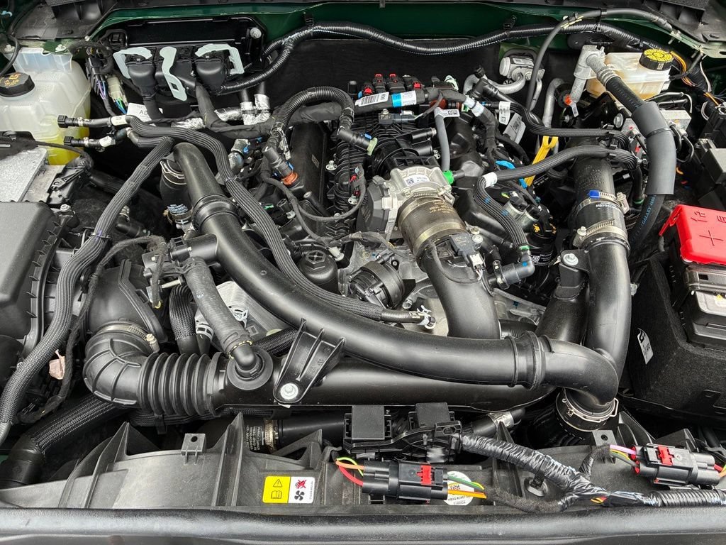 Used 2025 Green Ford Outer Banks image 35