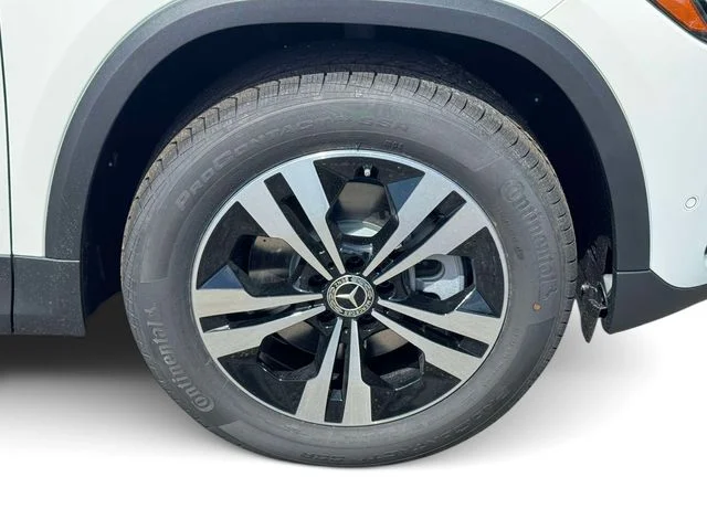 New 2026 Polar White Mercedes-Benz GLA 250 image 7