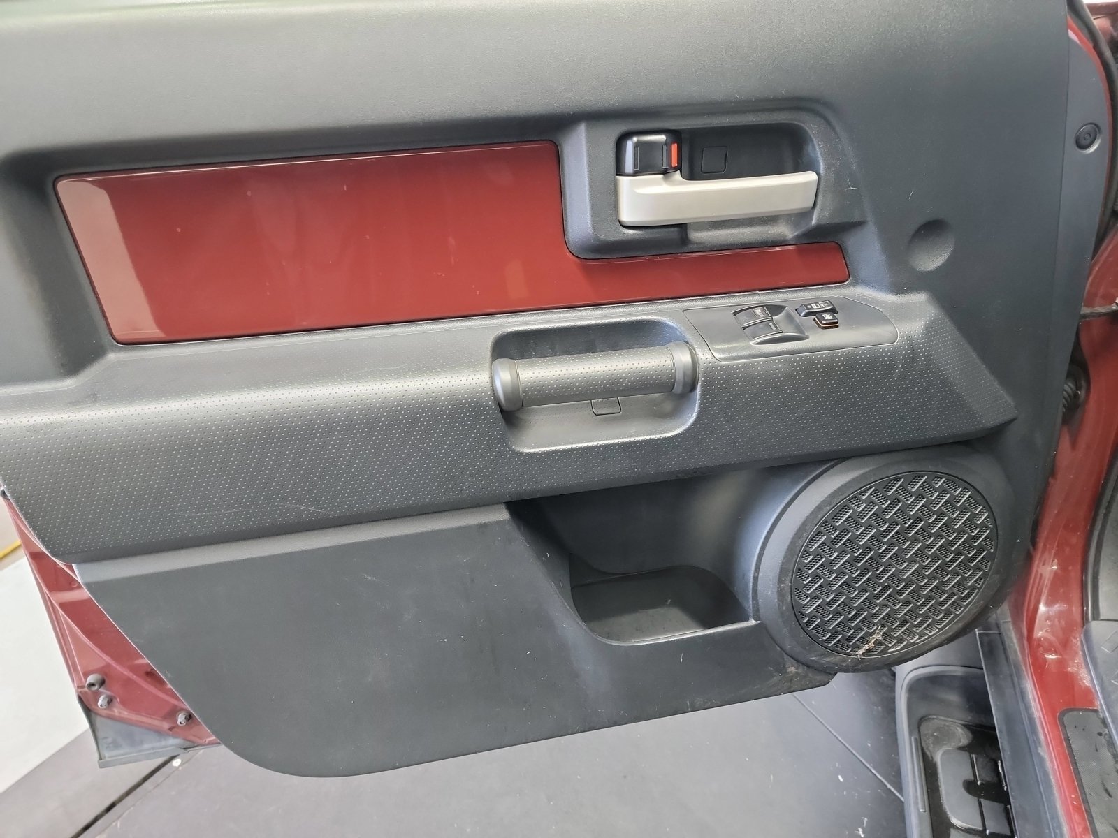Used 2008 Brick Toyota Base image 13