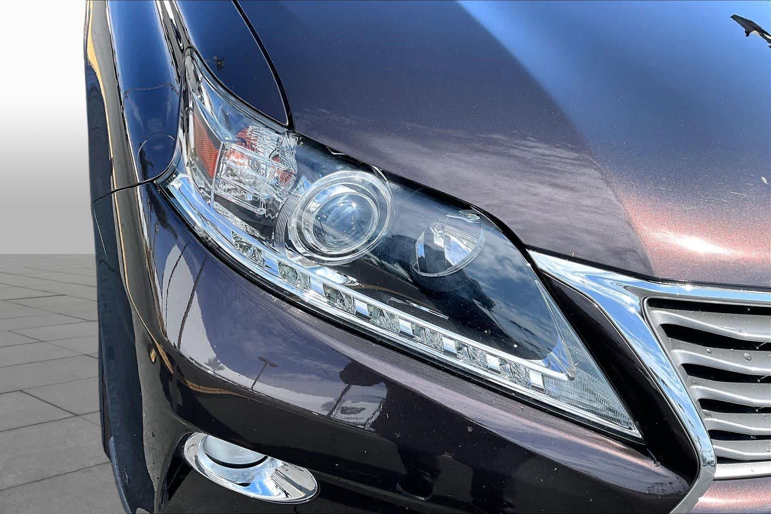 Used 2013 Fire Agate Pearl Lexus  image 27