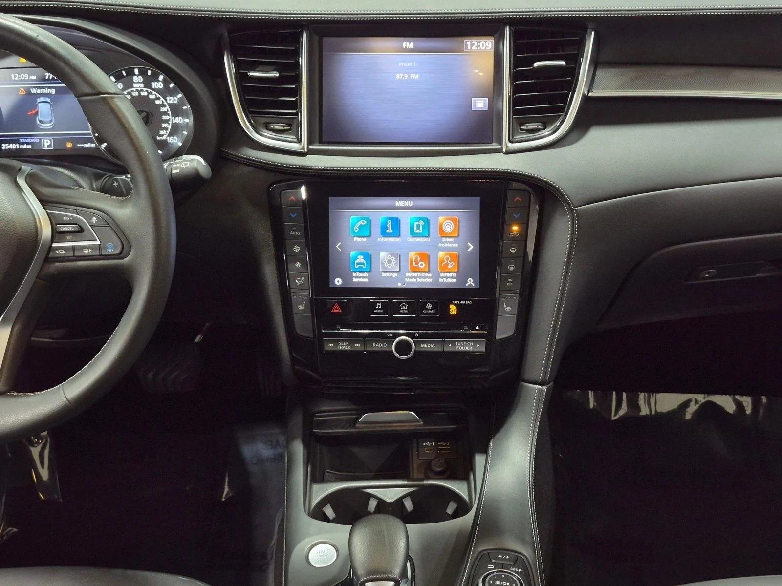 Used 2021 Black Obsidian INFINITI LUXE image 14