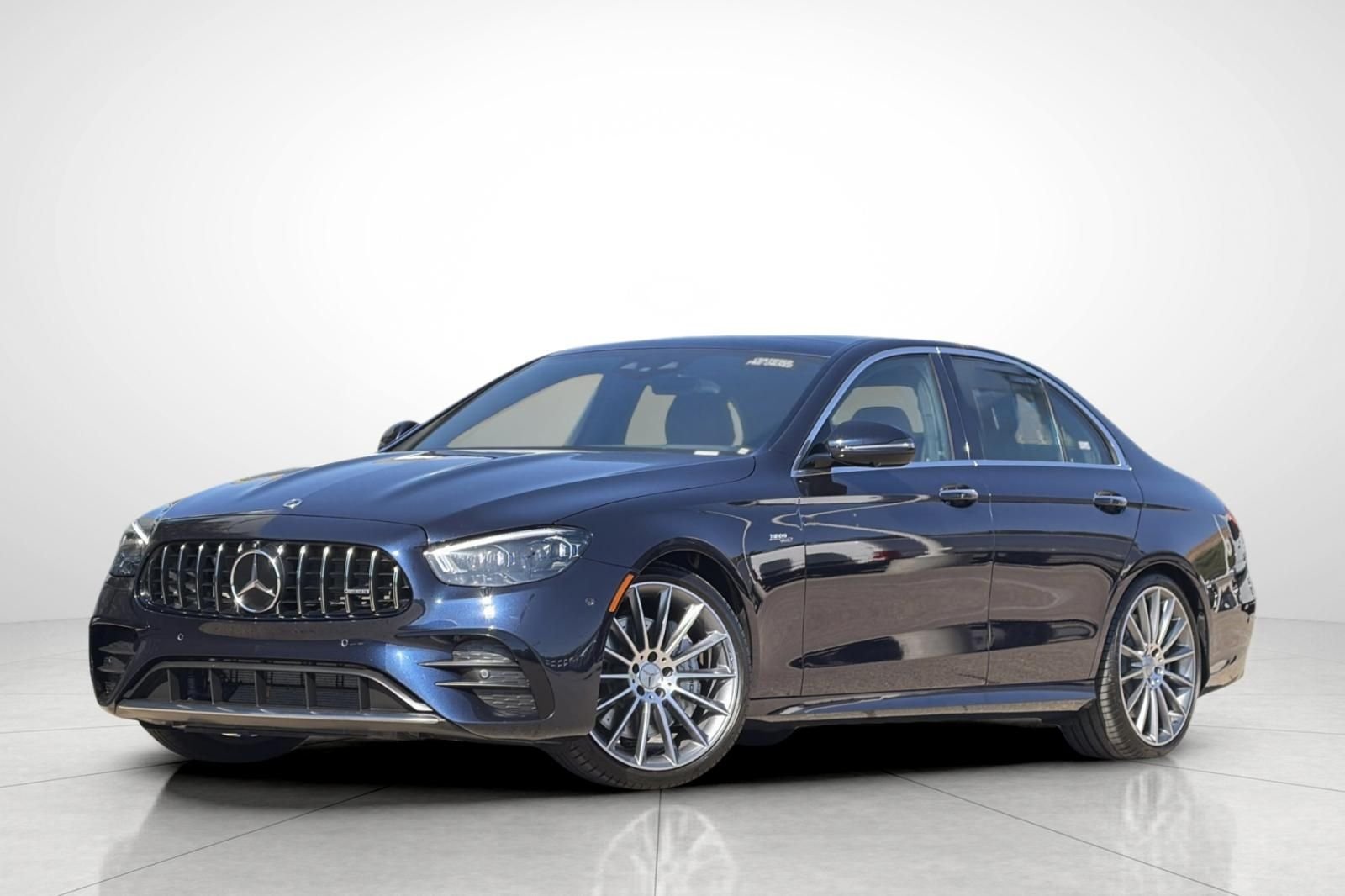 2022 Mercedes-Benz E-Class AMG E 53's photo