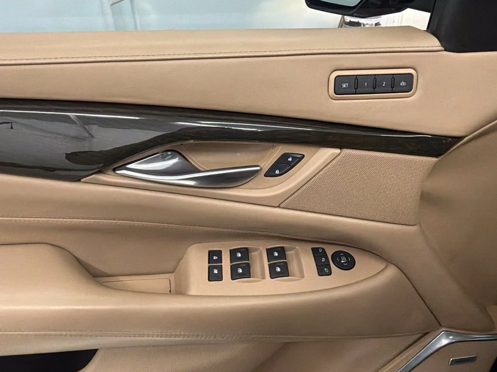 Used 2019 Black Cadillac Platinum Edition image 21