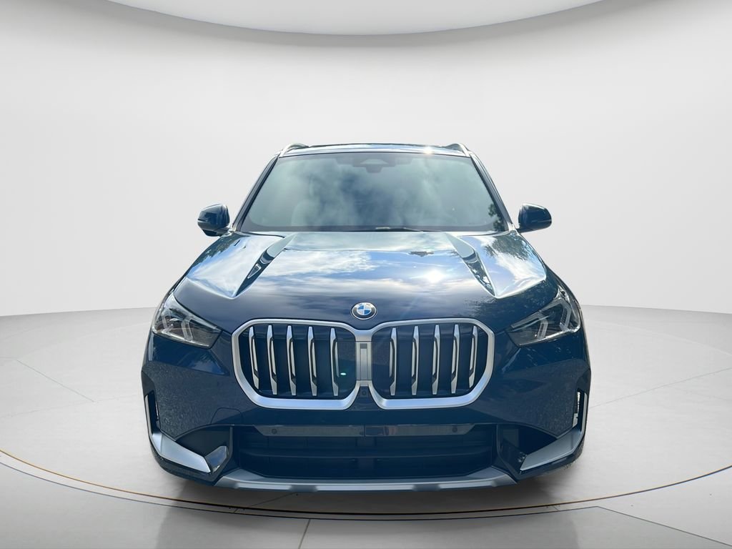 New 2027 Night Dusk Blue Metallic BMW xDrive28i image 2