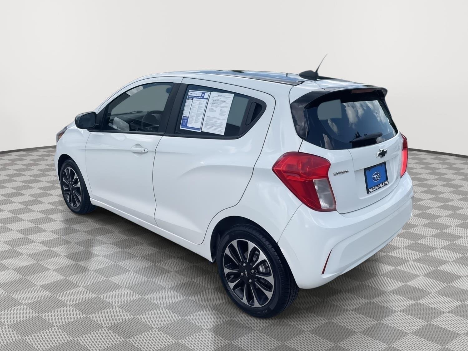 Used 2021 Summit White Chevrolet 1LT image 13