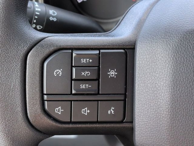 2025 Ford F-350 Super Duty Chassis Cab XL - Photo 22