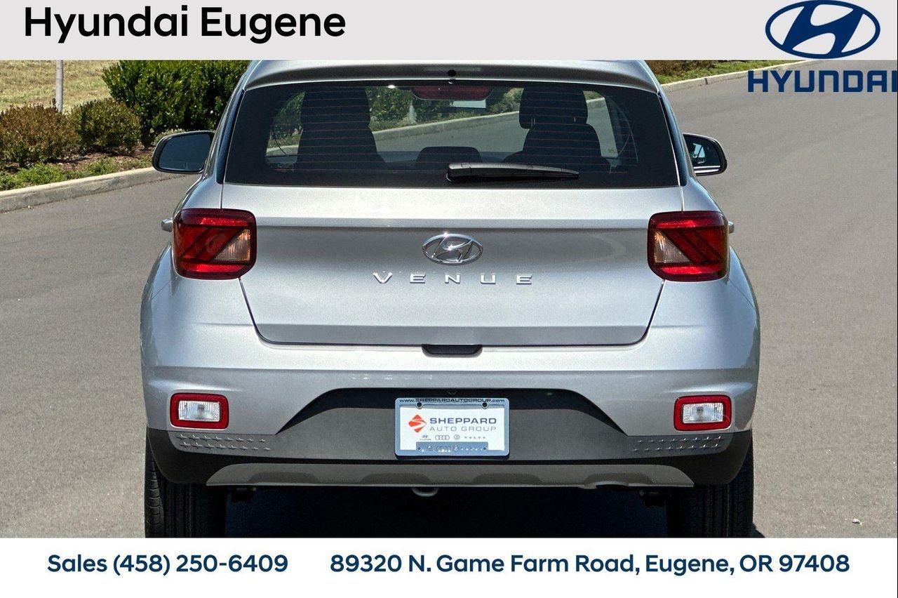New 2026 Silver Hyundai SEL image 5
