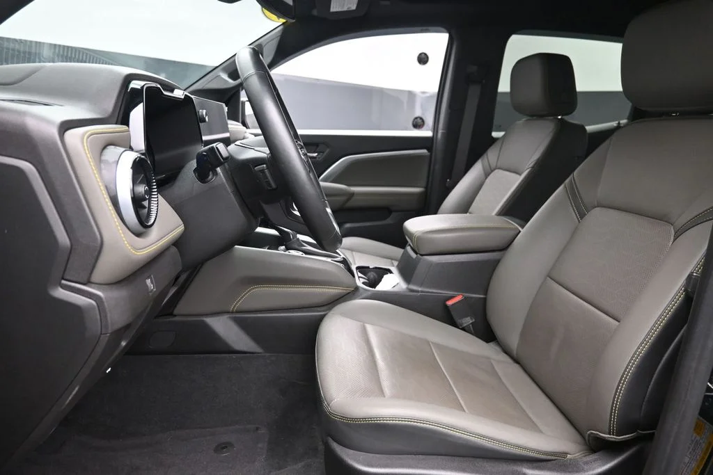 Used 2023 Black Chevrolet ZR2 image 16