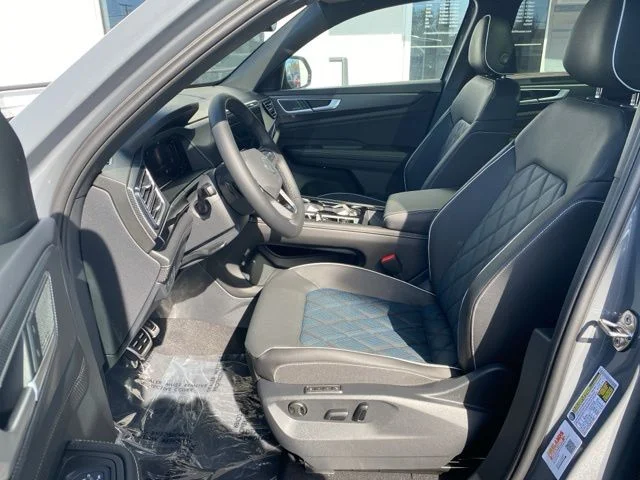2026 Volkswagen Atlas Cross Sport SEL Premium R-LINE - Photo 21