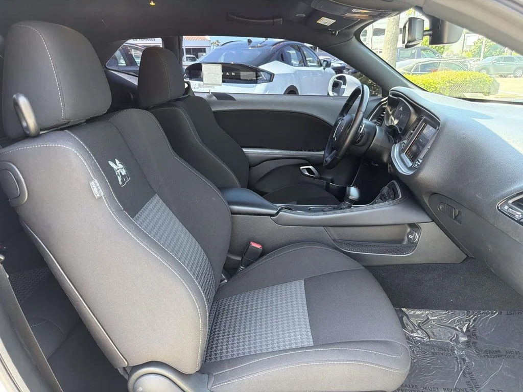 2022 Dodge Challenger R/T - Photo 29