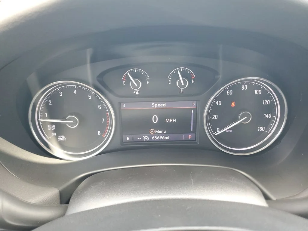 Used 2020 Includes Satin Nickel lower exterior accent color.) Buick Essence image 20