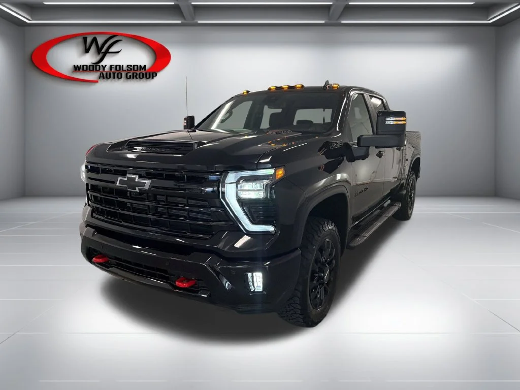 New 2026 Black Chevrolet LT image 3