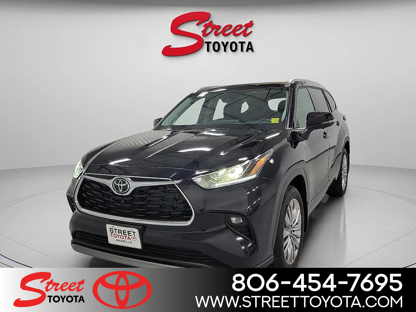 2026 Toyota Highlander Platinum AWD's photo