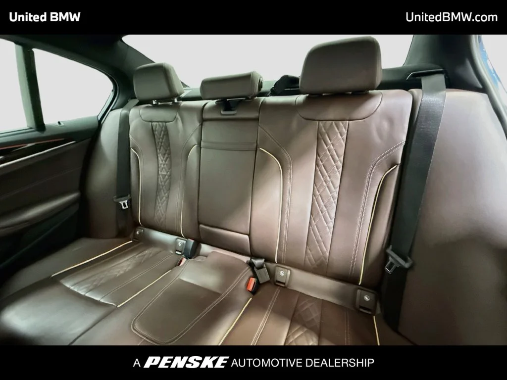 Used 2023 Arctic Race Blue metallic BMW 540i image 20