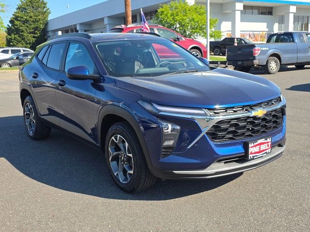 2024 Chevrolet Trax LT - Photo 9