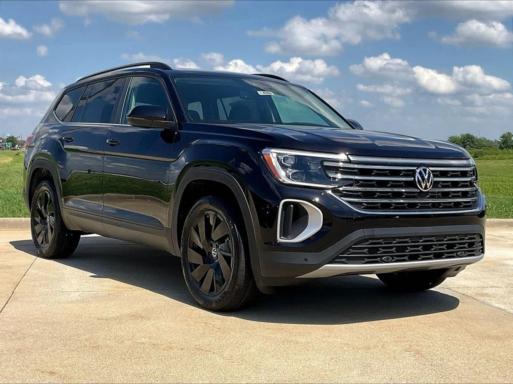 New 2026 Black Volkswagen SE w/Technology image 1