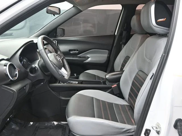 Used 2023 White Nissan SR image 13