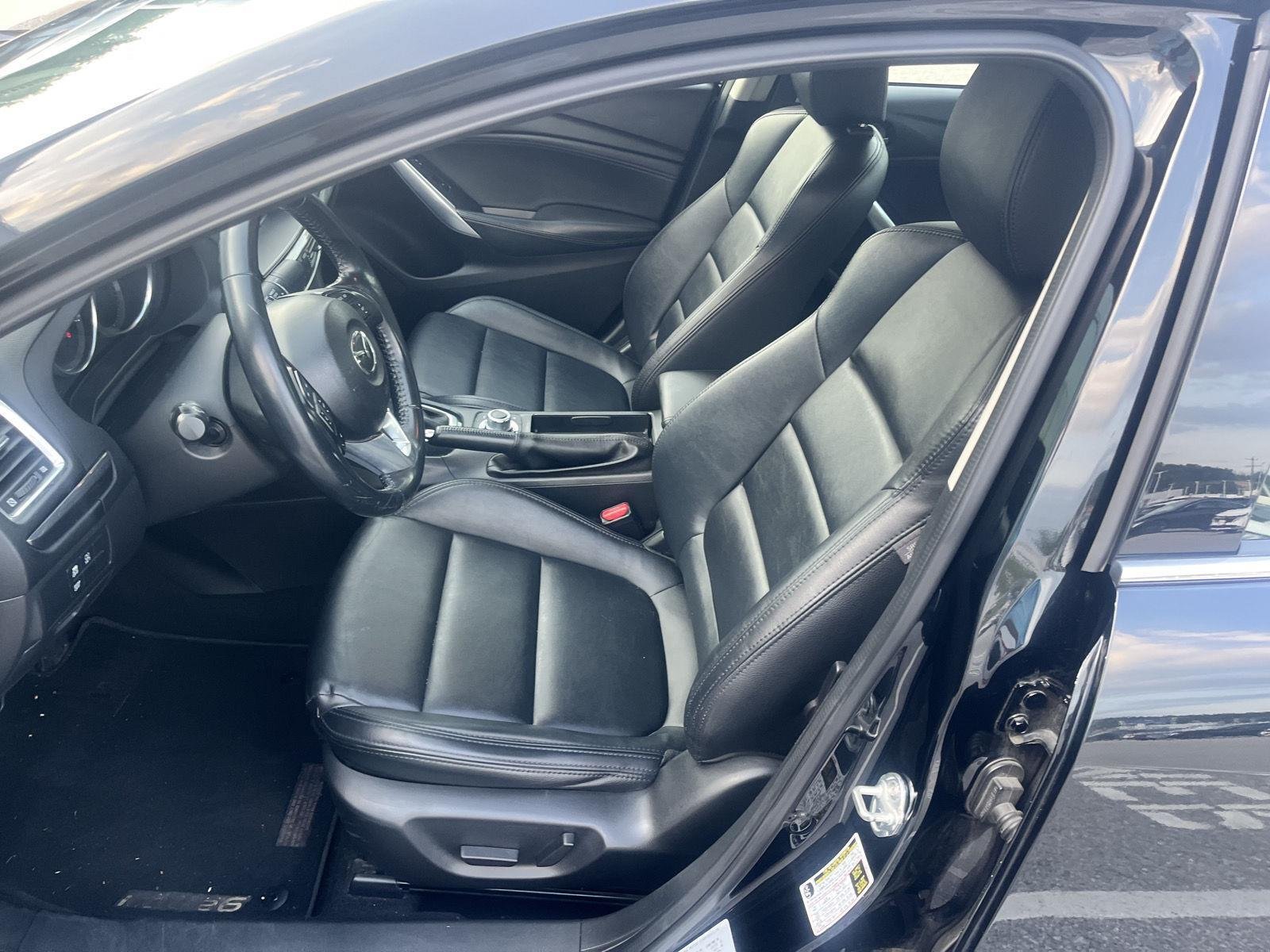 Used 2015 Jet Black Mica Mazda i Touring image 12