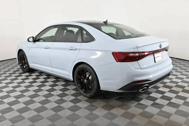 New 2026 Monument Gray w/Deep Black Roof Volkswagen Autobahn image 8