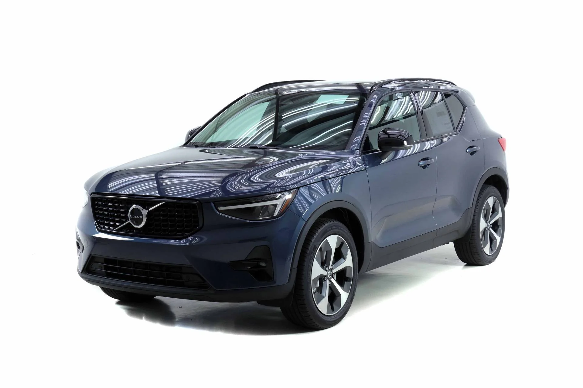 2026 Volvo XC40