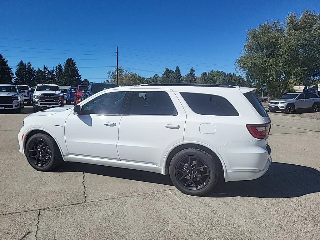 New 2027 White/off-white Dodge GT image 5