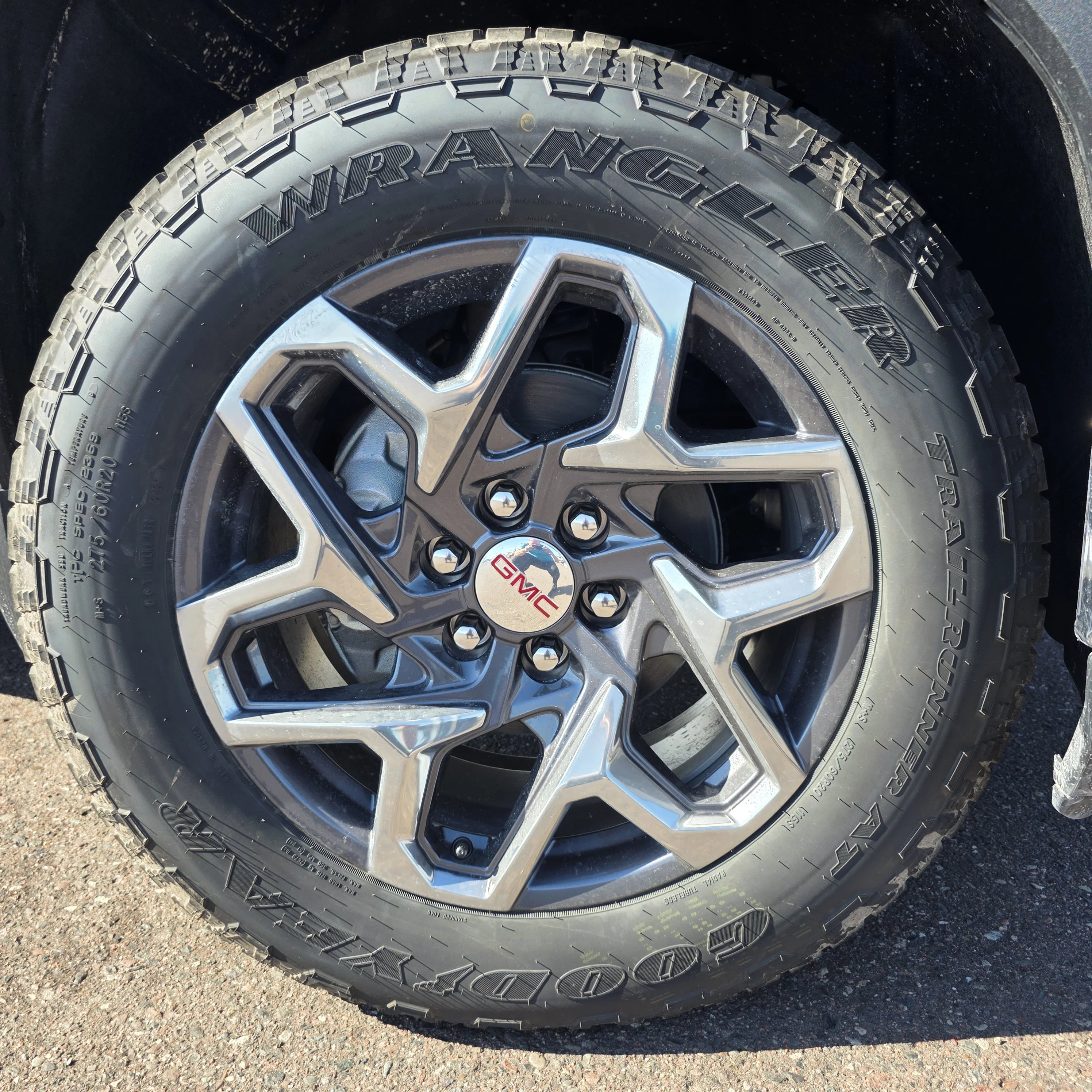 2026 GMC Sierra 1500 SLT - Photo 6