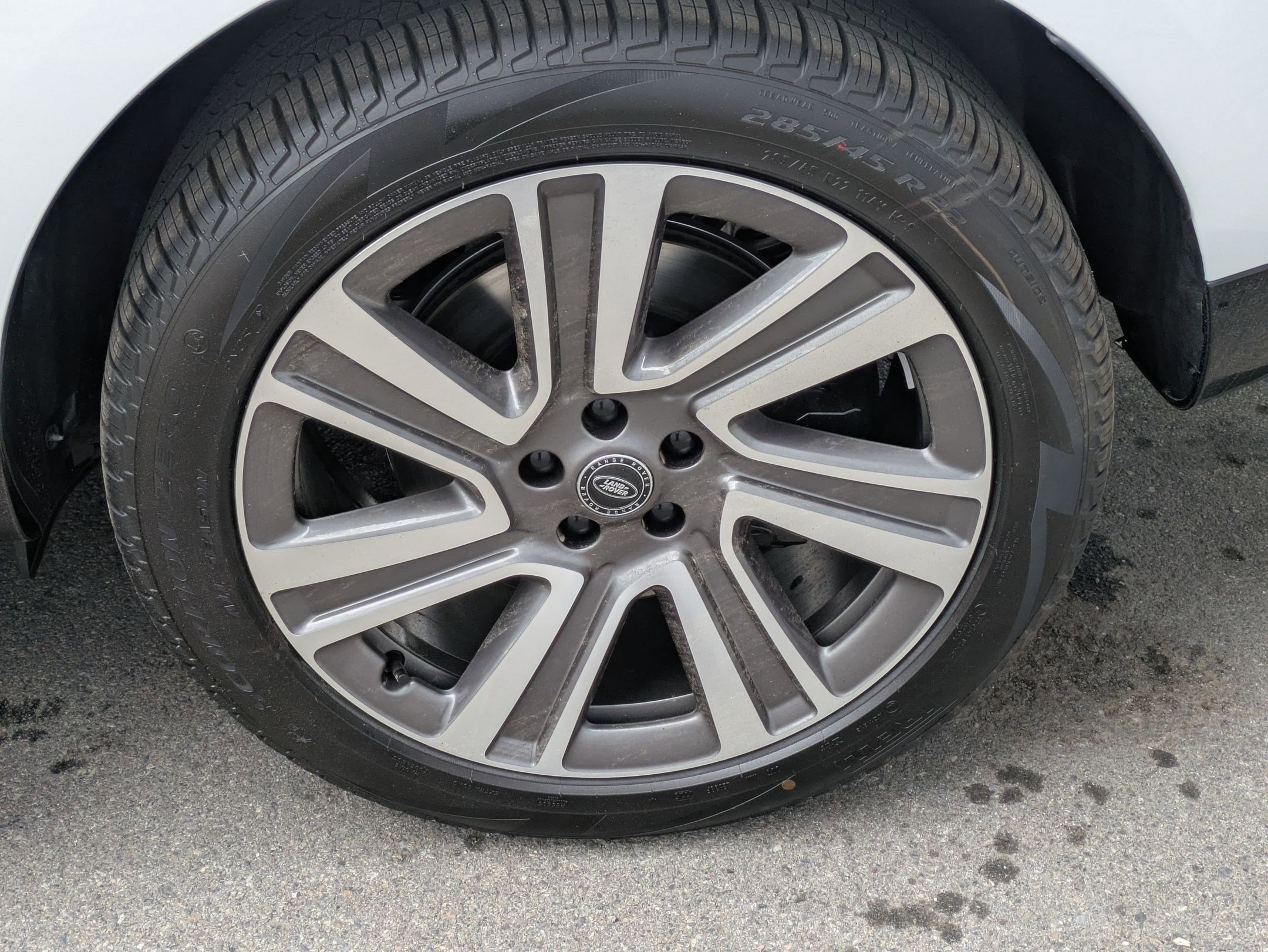 2025 Land Rover Range Rover SV - Photo 34