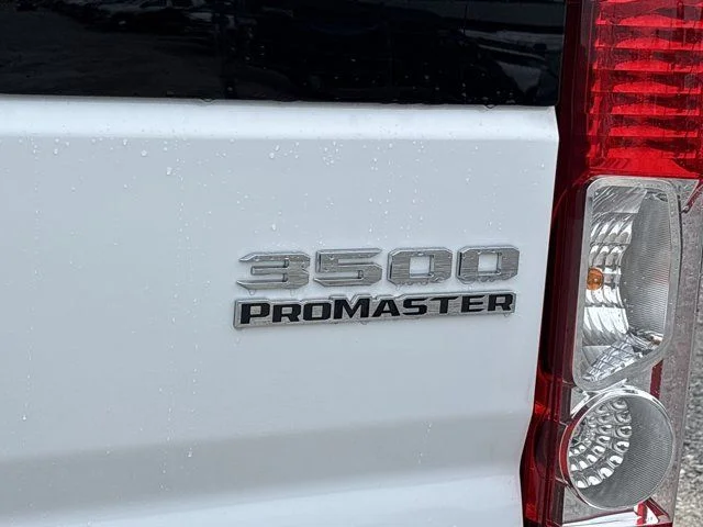 New 2026 Bright White Clear-Coat Exterior Paint RAM High Roof image 5