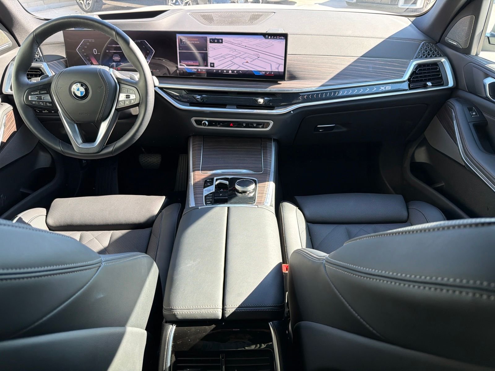 Used 2026 Alpine White BMW xDrive40i image 6