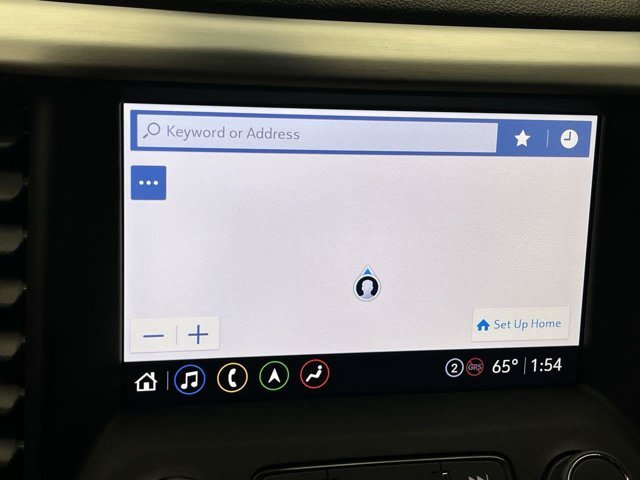 Used 2023 Volcanic Red Tintcoat GMC SLE image 5