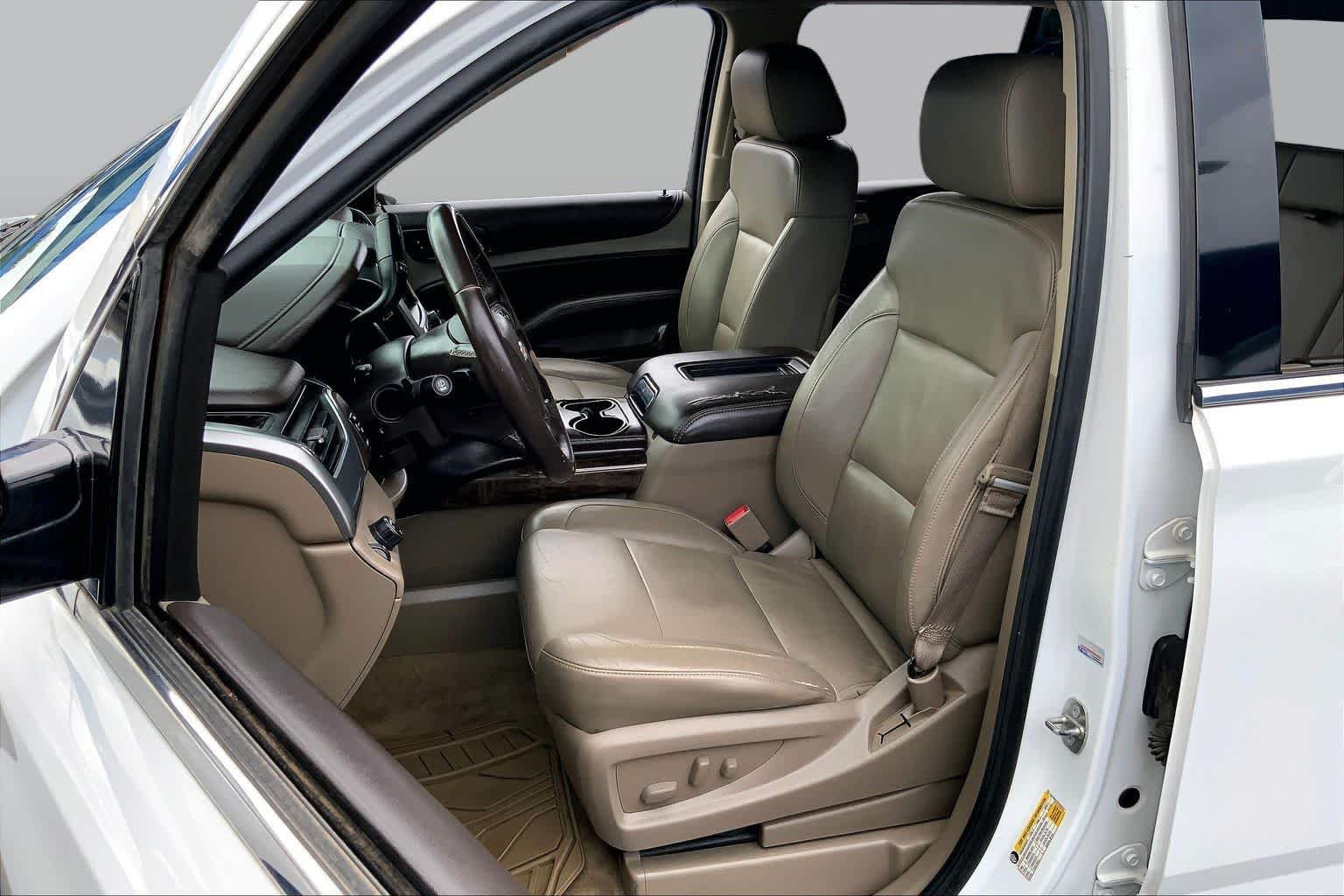 Used 2015 Summit White Chevrolet LT image 8