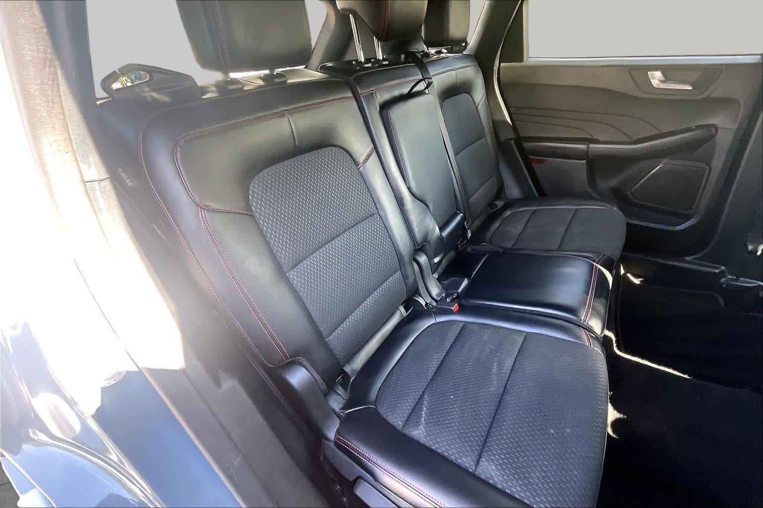 Used 2023 Vapor Blue Ford ST-Line image 34