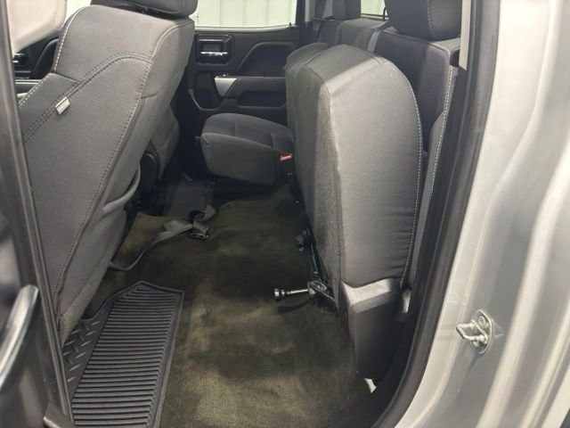 Used 2018 Silver Chevrolet LT image 10